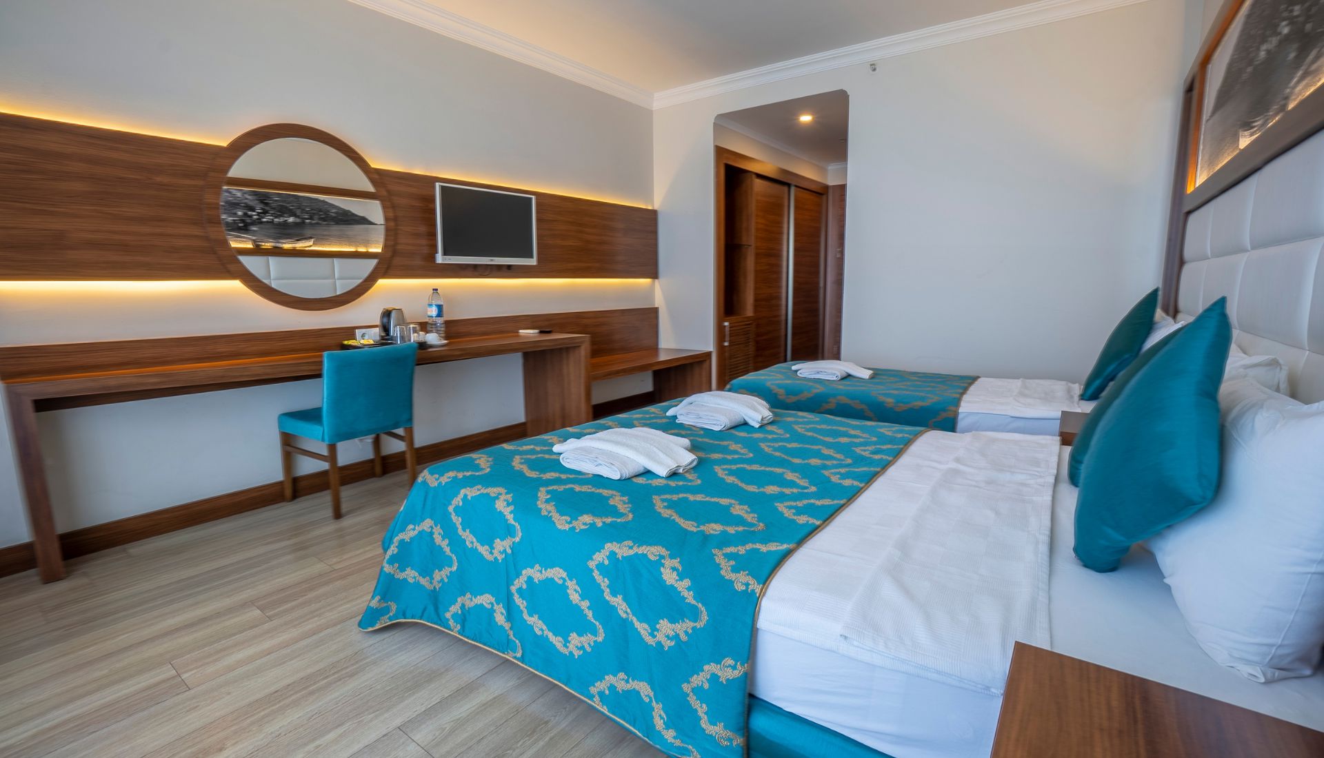 sunstarresort, SunStarResortHotel, Sun Star Resort, Sun Star Resort Hotel, Sunstar Resort Alanya, Alanya Otel, Alanya Resort Hotel, Alanya Her Şey Dahil Otel, All Inclusive Hotel Alanya, Alanya Aile Oteli, Alanya Tatil Oteli, Alanya Konaklama, Alanya Tatili, Alanya Beach Hotel, Alanya Holiday Resort, Antalya Otel, Akdeniz Tatili, Özel Plajlı Otel, Kum Plajlı Otel, Denize Yakın Otel, Her Şey Dahil Otel, All Inclusive Resort, Resort Hotel Turkey, Family Resort Turkey, Beach Resort Turkey, Aile Dostu Otel, Çocuk Dostu Otel, Mini Club, Çocuk Aktiviteleri, Aquaparklı Otel, Su Kaydıraklı Otel, Açık Havuz, Çocuk Havuzu, Spa Wellness, Türk Hamamı, Sauna, Masaj, Fitness Salonu, Restoran, Açık Büfe Restoran, Snack Bar, Lobby Bar, Havuz Bar, Sahil Bar, Standart Oda, Aile Odası, Balkonlu Oda, Ücretsiz WiFi, Online Rezervasyon, En İyi Fiyat Garantisi, Yaz Tatili, Deniz Kum Güneş